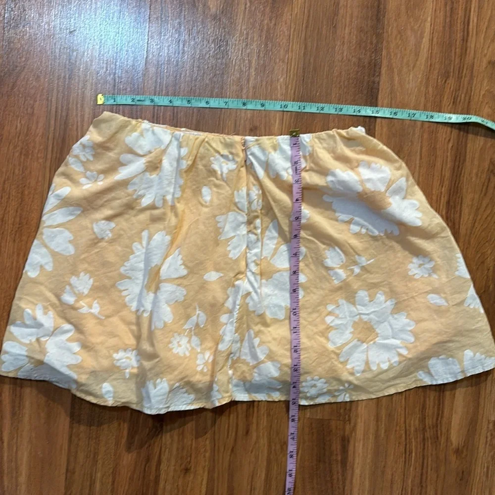 American Eagle Peasant Style Matching Set Floral Sz Med Bottom Sz. Large Top